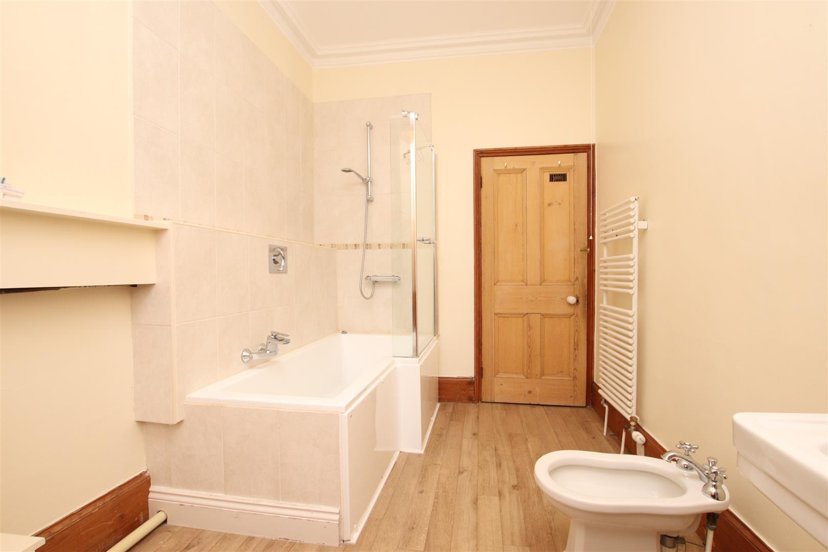 College Road, Bath, BA1